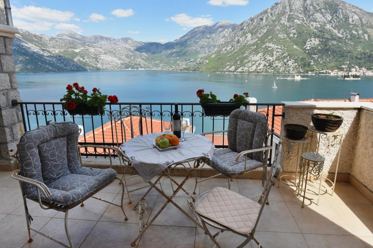 Boka Gardens Seaside Resort Kotor Exterior foto