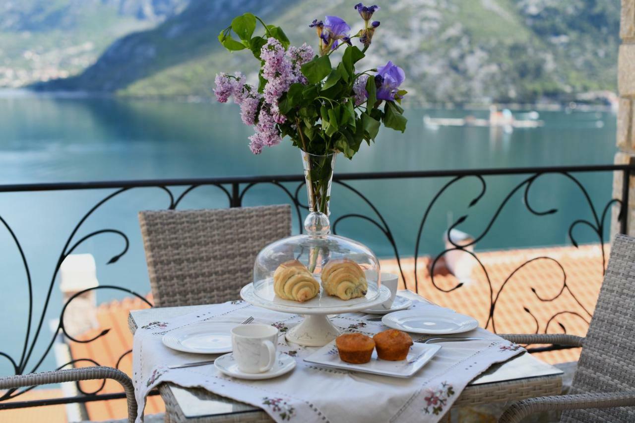 Boka Gardens Seaside Resort Kotor Exterior foto